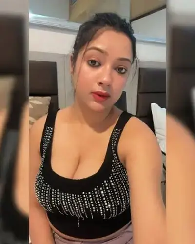 Call Girls Service Chhatarpur New Delhi