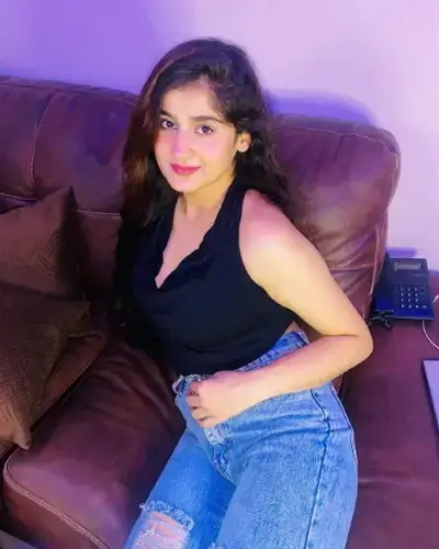 Call Girls Chhatarpur New Delhi